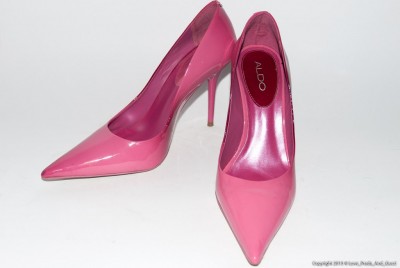 Aldo Linares in Pink