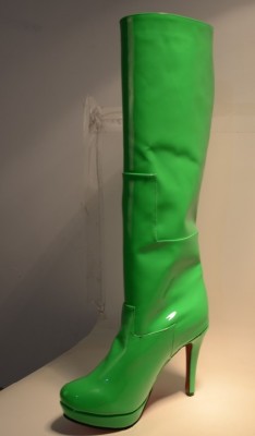 GRÜNE STIEFEL 6.jpg