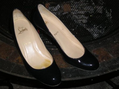 Shoe burn 4-10-10 094 (Small).jpg