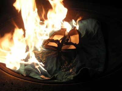 Shoe burn 4-10-10 036 (Small).jpg